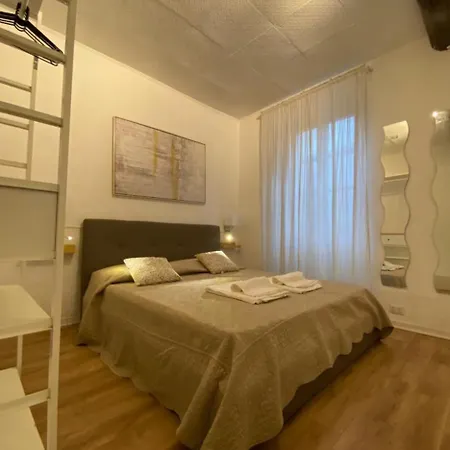 Bella Como Apartment *